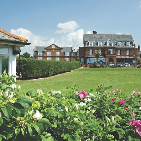 Old Hunstanton Le Strange Arms Hotel Esterno foto