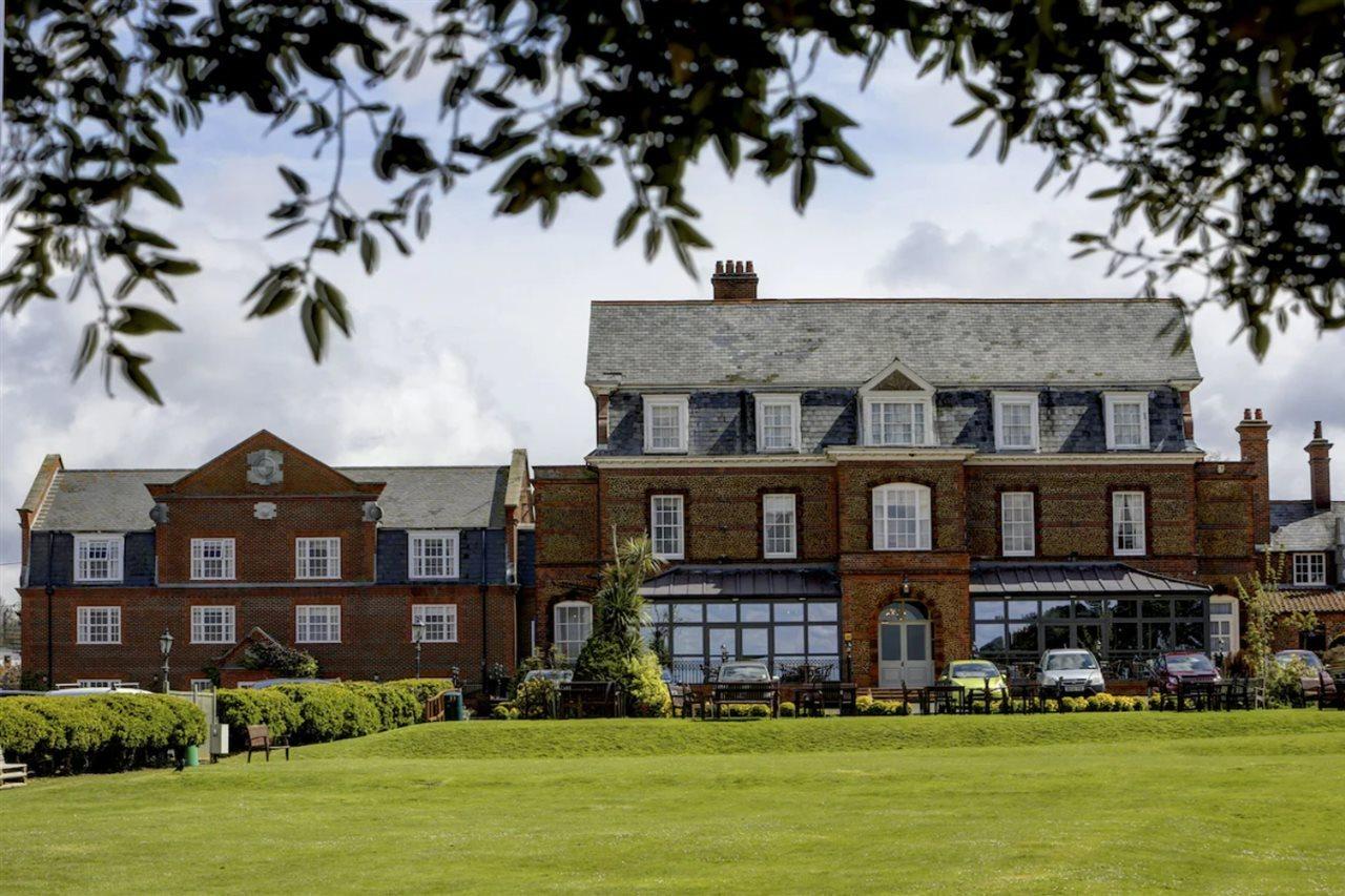 Old Hunstanton Le Strange Arms Hotel Esterno foto